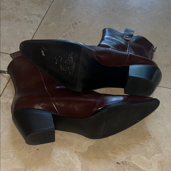 Women's Brown Leather Ankle Boots - Picture 3 of 5